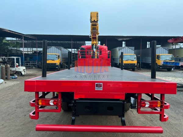 Truck Mounted Crane (TMC) - Image 3